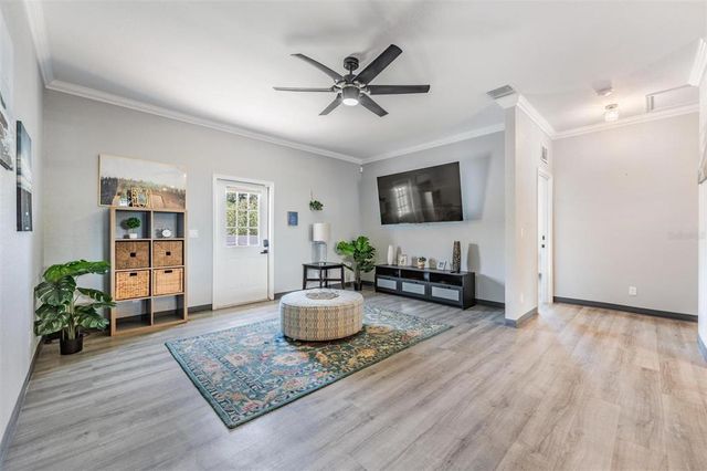 1835 16TH STREET S, St Petersburg, FL 33705