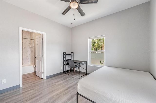 1835 16TH STREET S, St Petersburg, FL 33705