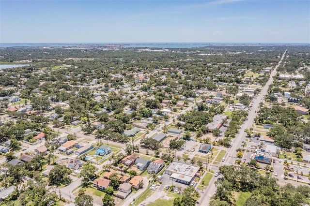 1835 16TH STREET S, St Petersburg, FL 33705