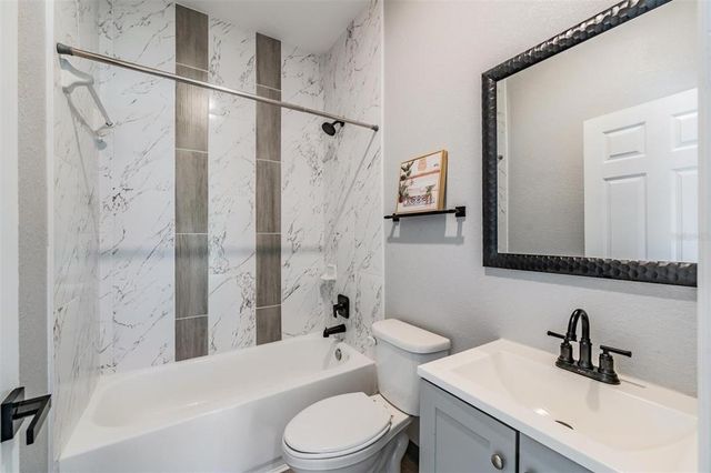 1835 16TH STREET S, St Petersburg, FL 33705