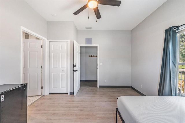 1835 16TH STREET S, St Petersburg, FL 33705