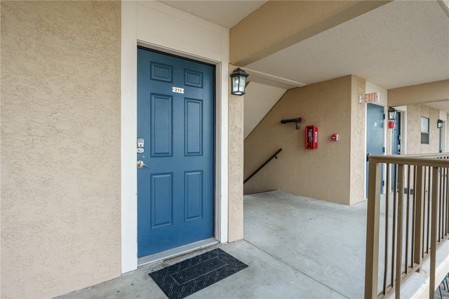 1021 S Water St 214, Rockport, TX 78382