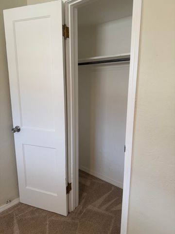 9018 Phoenix Avenue NE, Albuquerque, NM 87112