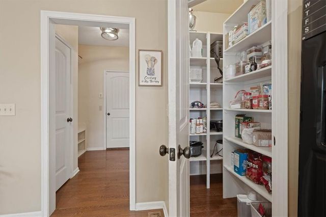 1304 ASHDOWN Circle, Raymore, MO 64083