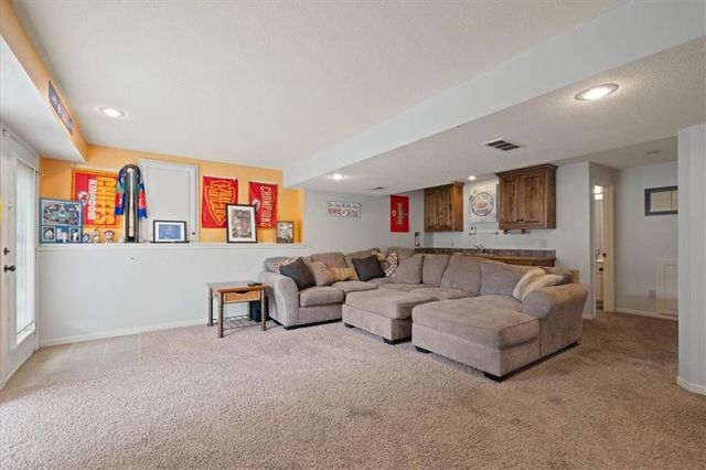 1304 ASHDOWN Circle, Raymore, MO 64083