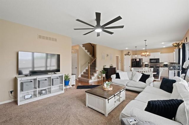 1304 ASHDOWN Circle, Raymore, MO 64083
