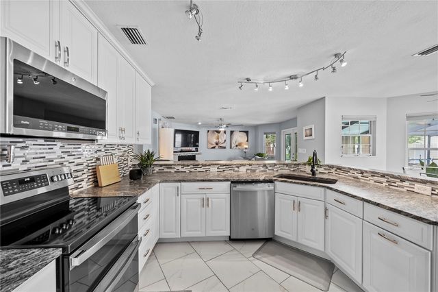 1623 SE 29TH TERRACE, Ocala, FL 34471