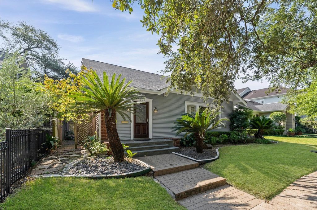 1709 Haver Street, Houston, TX 77006