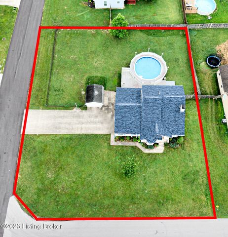 6500 Five Forks Dr, Pewee Valley, KY 40056