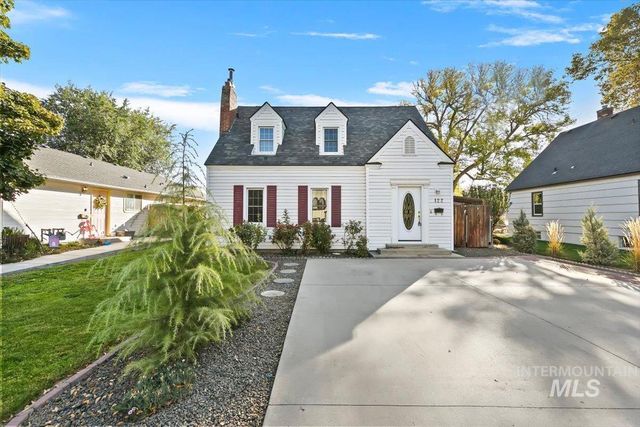 122 N Yale St, Nampa, ID 83651 property photo