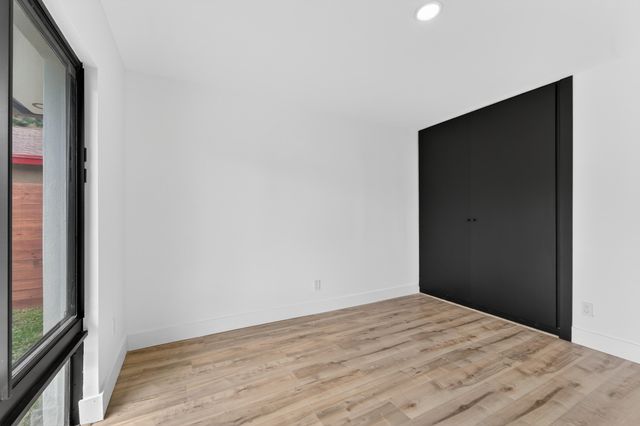 1382 N Mangonia Drive, West Palm Beach, FL 33401