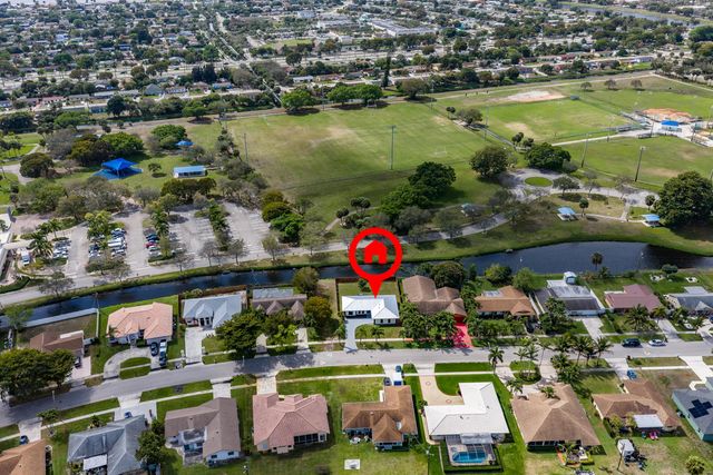 1382 N Mangonia Drive, West Palm Beach, FL 33401