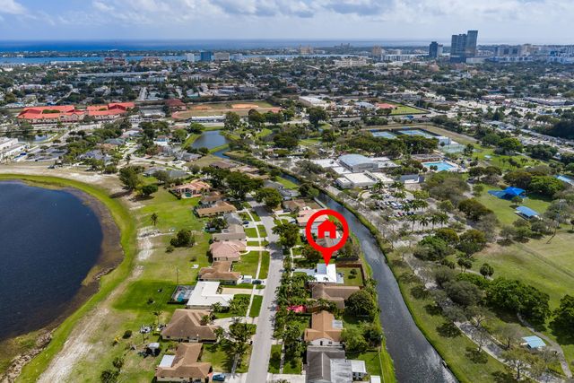 1382 N Mangonia Drive, West Palm Beach, FL 33401