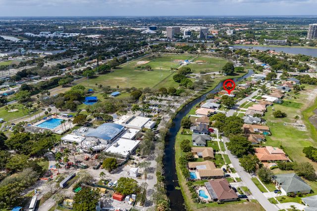 1382 N Mangonia Drive, West Palm Beach, FL 33401