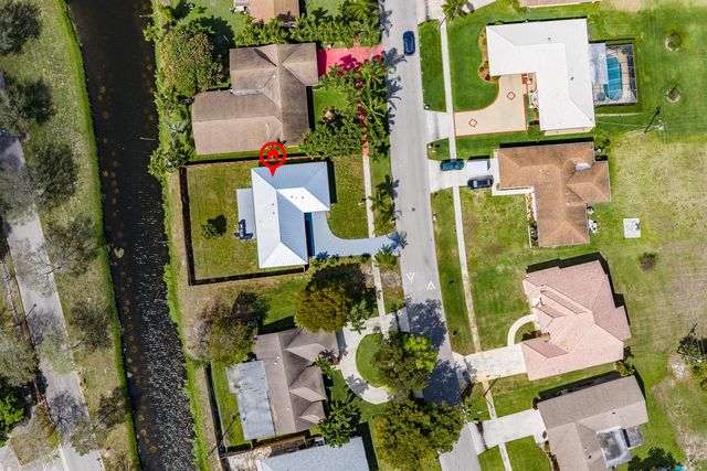 1382 N Mangonia Drive, West Palm Beach, FL 33401