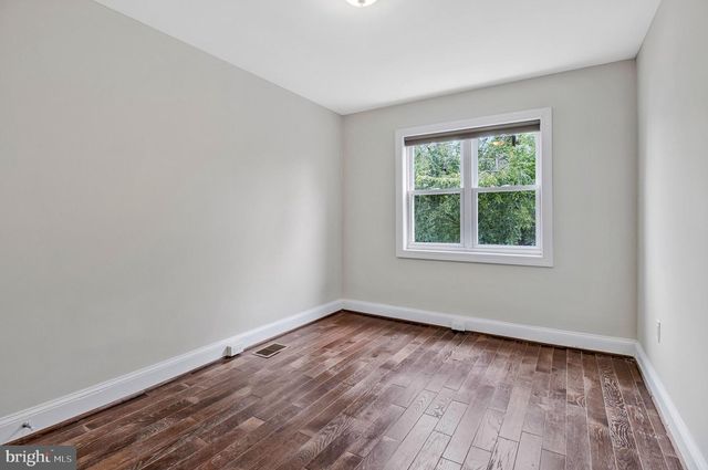 1344 LEVIS ST NE, Washington, DC 20002