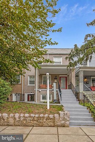 1344 LEVIS ST NE, Washington, DC 20002