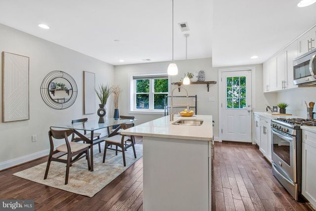 1344 LEVIS ST NE, Washington, DC 20002