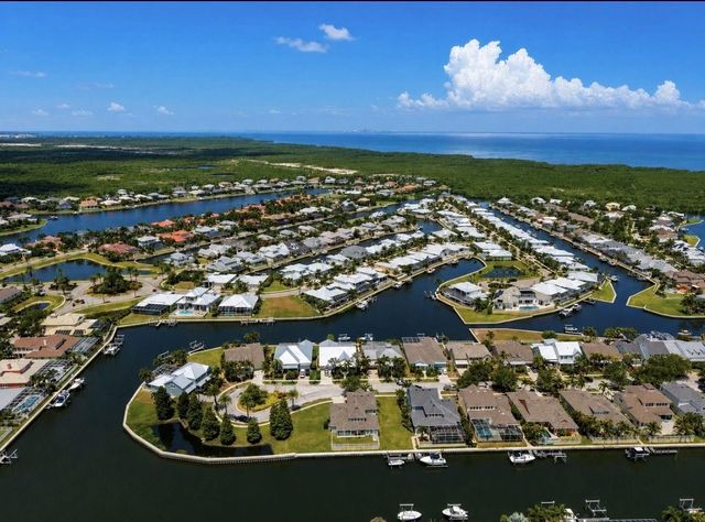 5709 SEA TROUT PLACE, Apollo Beach, FL 33572
