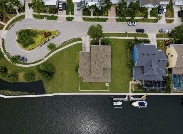 5709 SEA TROUT PLACE, Apollo Beach, FL 33572