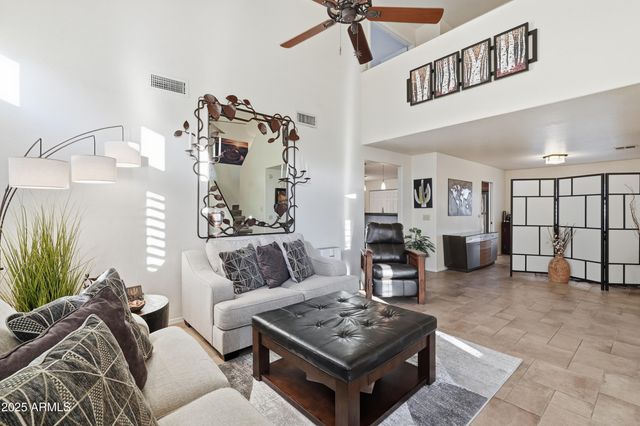 4714 E ROCKLEDGE Road, Phoenix, AZ 85044