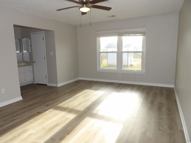 312 Flagstone Dr., Myrtle Beach, SC 29588