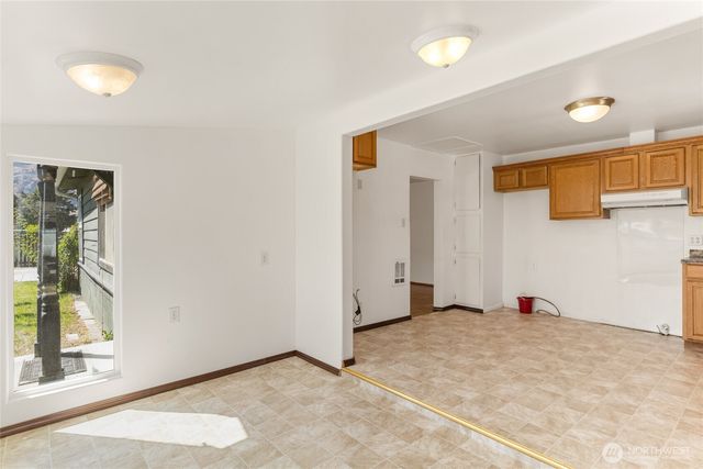 7 Cambridge Avenue, Rock Island, WA 98850