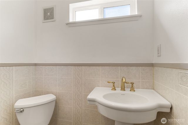 7 Cambridge Avenue, Rock Island, WA 98850