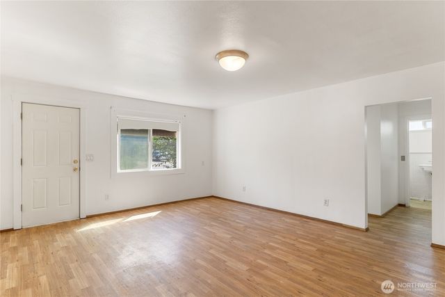 7 Cambridge Avenue, Rock Island, WA 98850