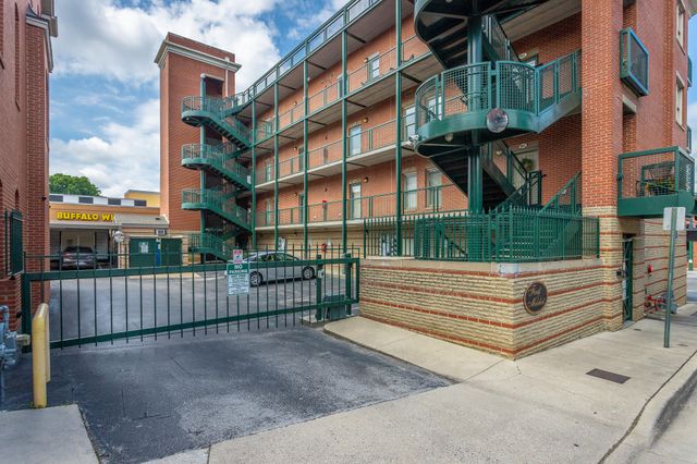 100 Market Street 301, Chattanooga, TN 37402