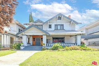 1404 S Manhattan Place, Los Angeles, CA 90019