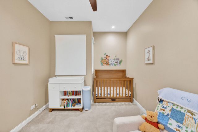 2245 W North Avenue 202, Chicago, IL 60647