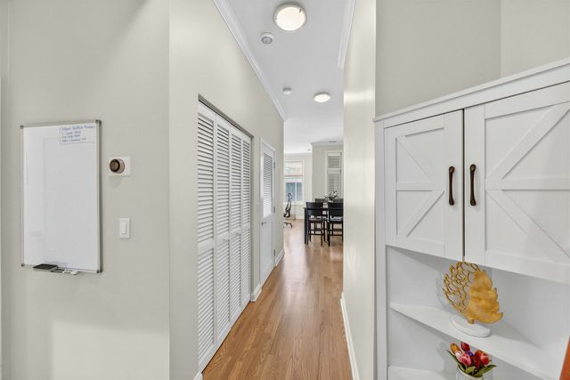 2245 W North Avenue 202, Chicago, IL 60647