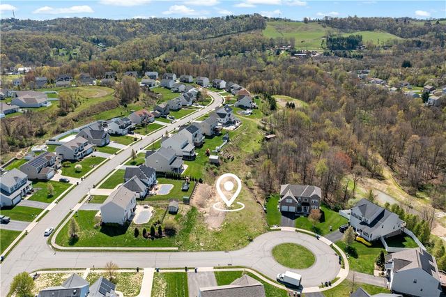 103 Hollyberry Cir, North Fayette, PA 15057