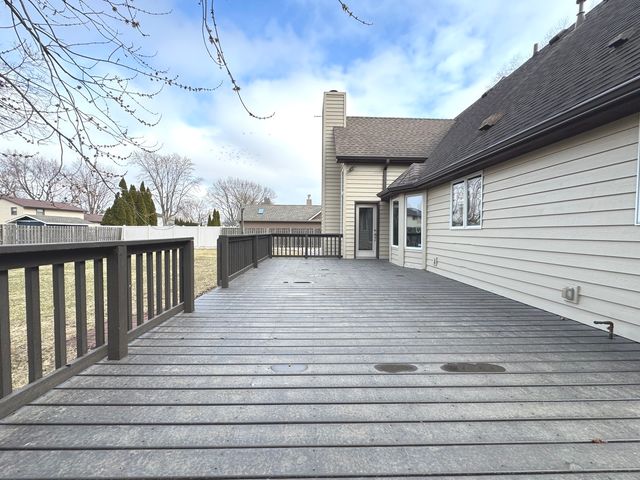 19 Old Farm N Court, Bradley, IL 60915