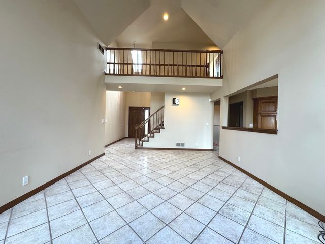 19 Old Farm N Court, Bradley, IL 60915