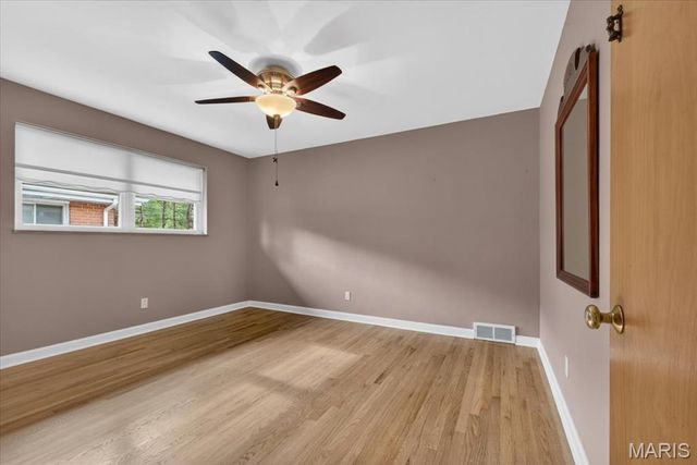 350 W Saint Anthony Lane, Florissant, MO 63031