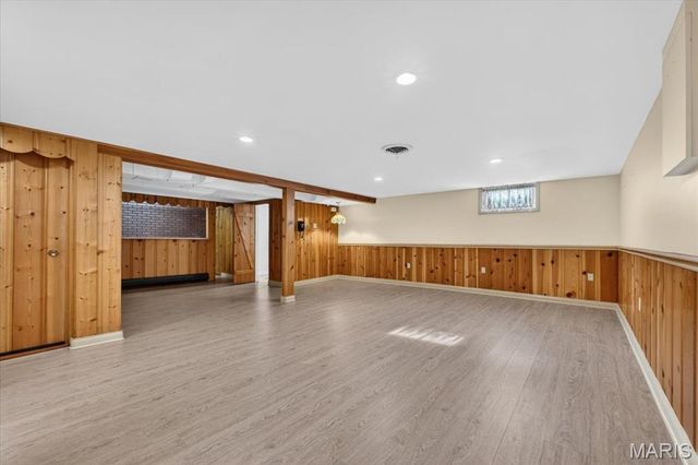 350 W Saint Anthony Lane, Florissant, MO 63031