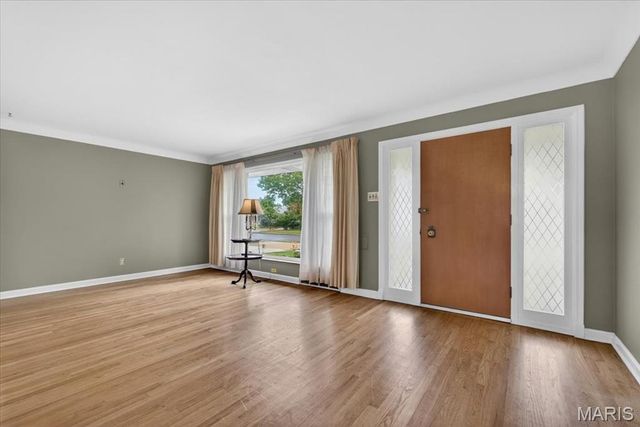 350 W Saint Anthony Lane, Florissant, MO 63031