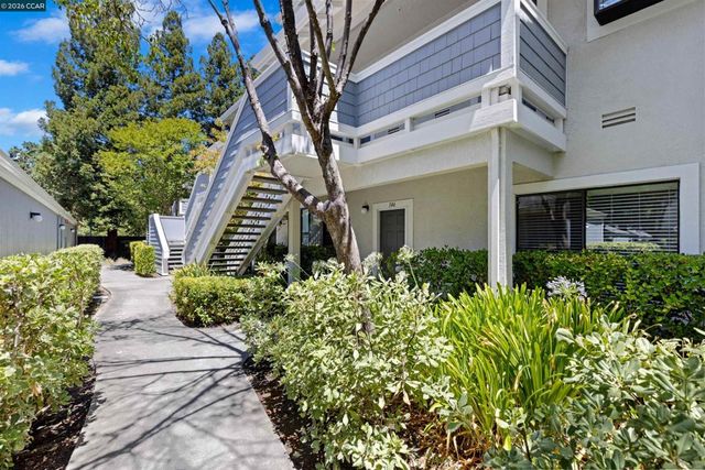 2590 Oak Rd 146, Walnut Creek, CA 94597