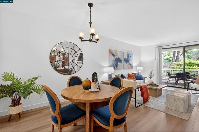 2590 Oak Rd 146, Walnut Creek, CA 94597