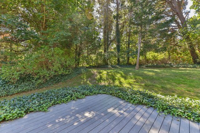 25 Twin Rocks Drive, Eastham, MA 02642