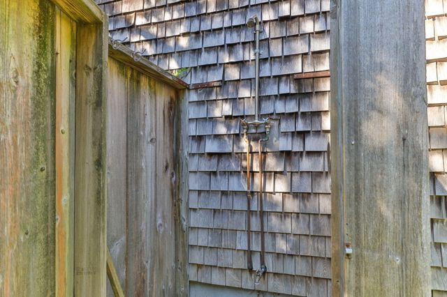 25 Twin Rocks Drive, Eastham, MA 02642