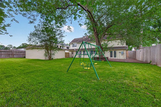 11007 Tupper Lake Drive, Houston, TX 77042