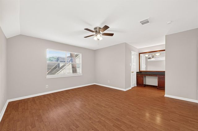 11007 Tupper Lake Drive, Houston, TX 77042