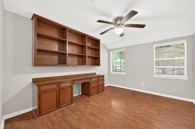 11007 Tupper Lake Drive, Houston, TX 77042