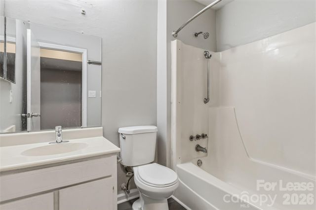 2005 Stoney Point Lane 14, Charlotte, NC 28210