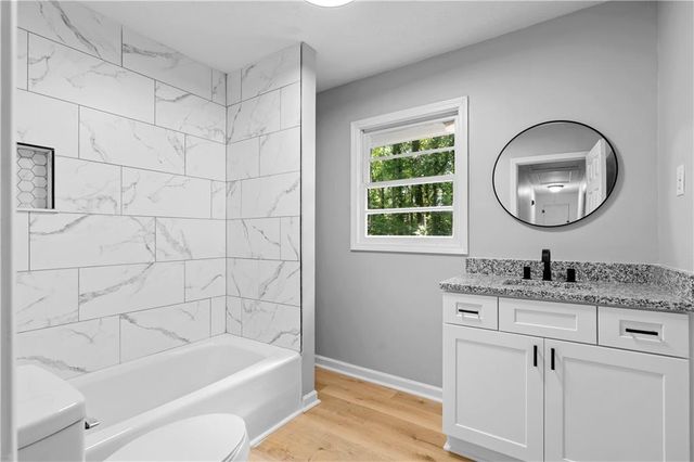 2984 E PAULDING Drive, Dallas, GA 30157