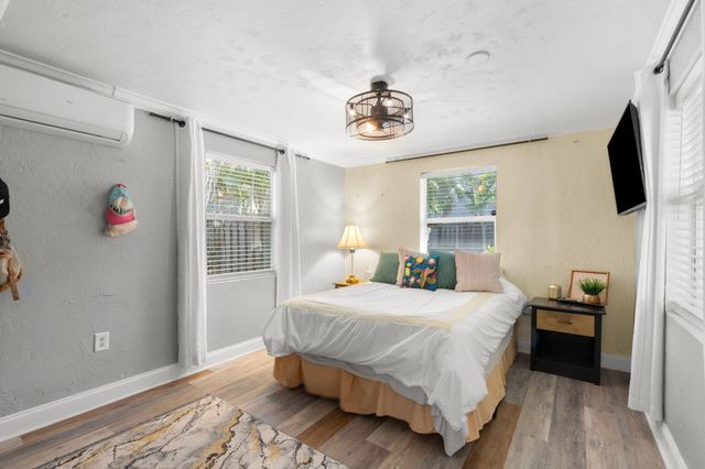 614 NE 28th Street, Wilton Manors, FL 33334