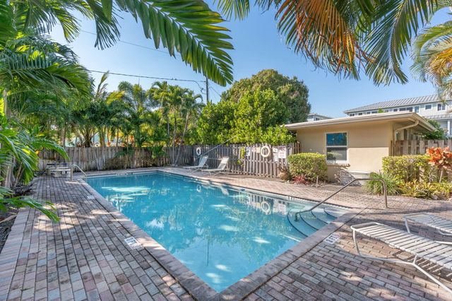 614 NE 28th Street, Wilton Manors, FL 33334